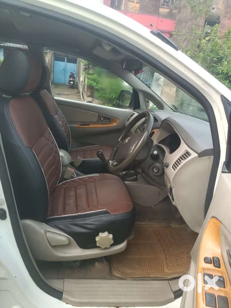 Toyota Innova 2.5 G 2009