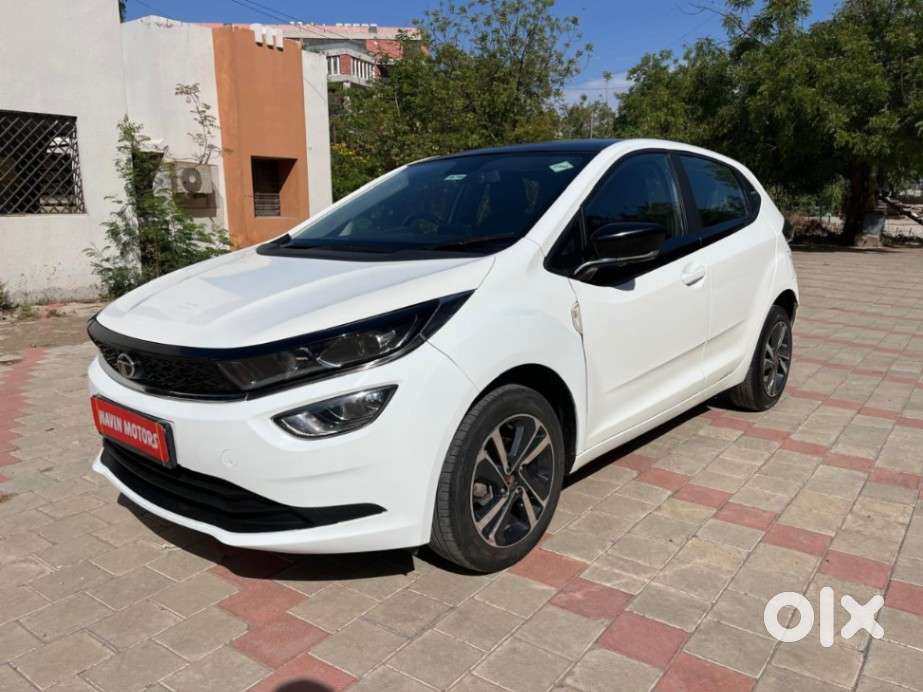 Tata Altroz Xz Plus (s), 2024, Petrol