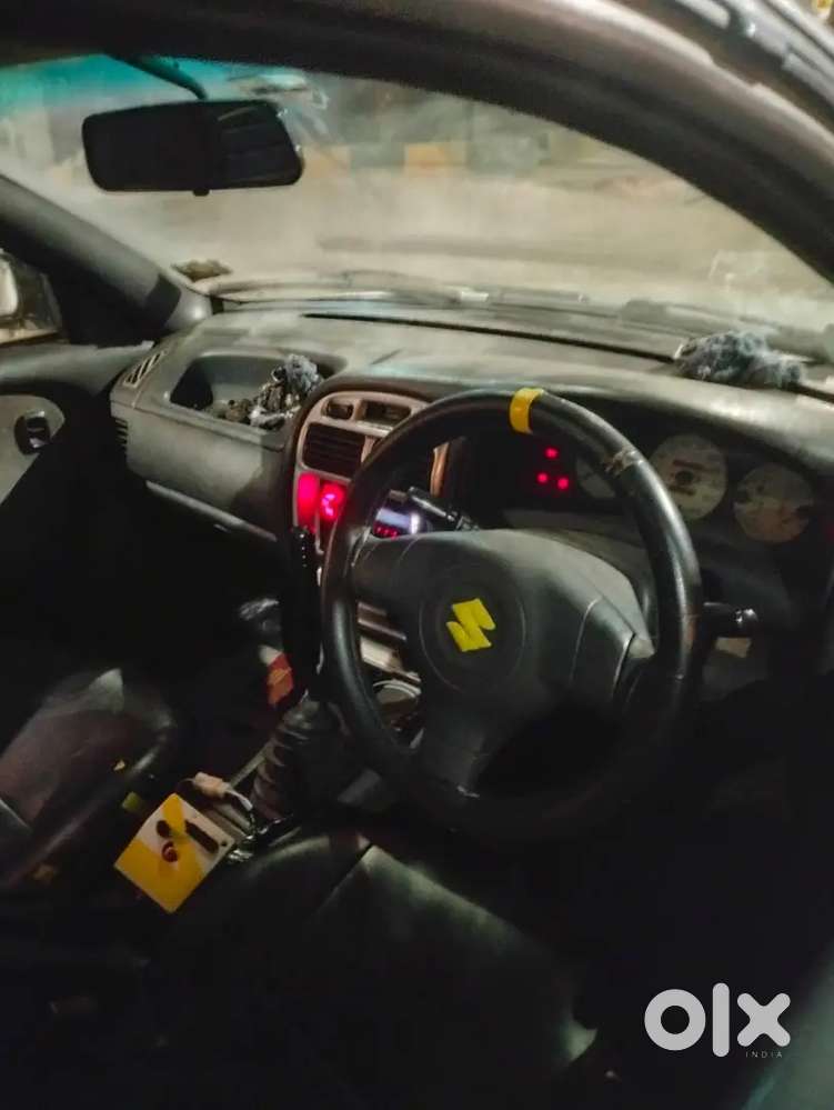 Maruti Suzuki Baleno 2005