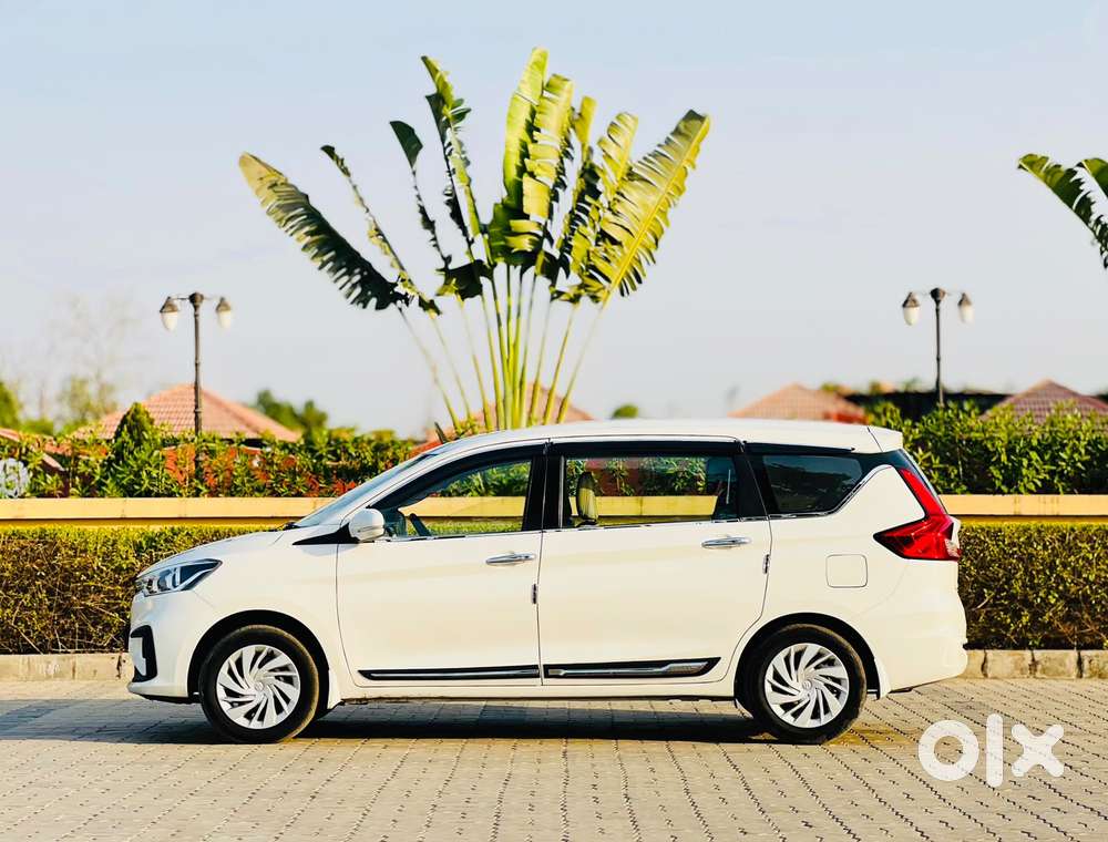 Maruti Suzuki Ertiga Vxi Cng, 2022, Cng & Hybrids
