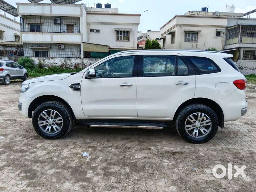 Ford Endeavour 2.2 Titanium At 4x2, 2018, Diesel
