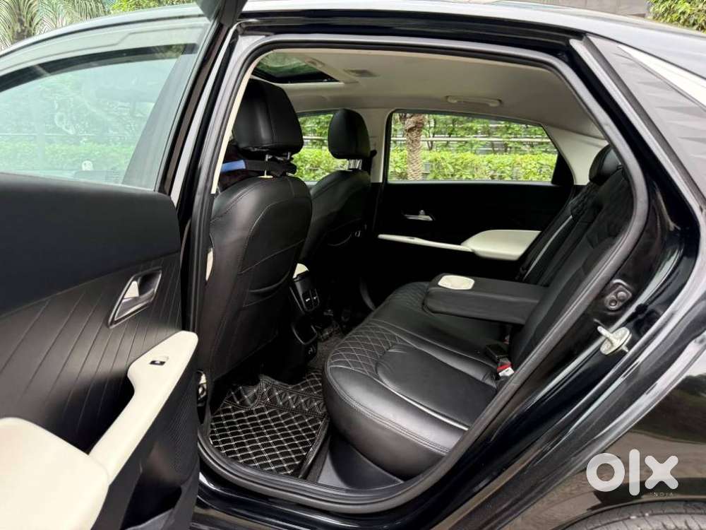 Hyundai Verna 1.5 Sx Petrol Mt, 2023, Petrol