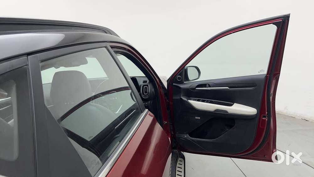 Kia Sonet Gtx Plus Turbo Dct Dt, 2024, Petrol