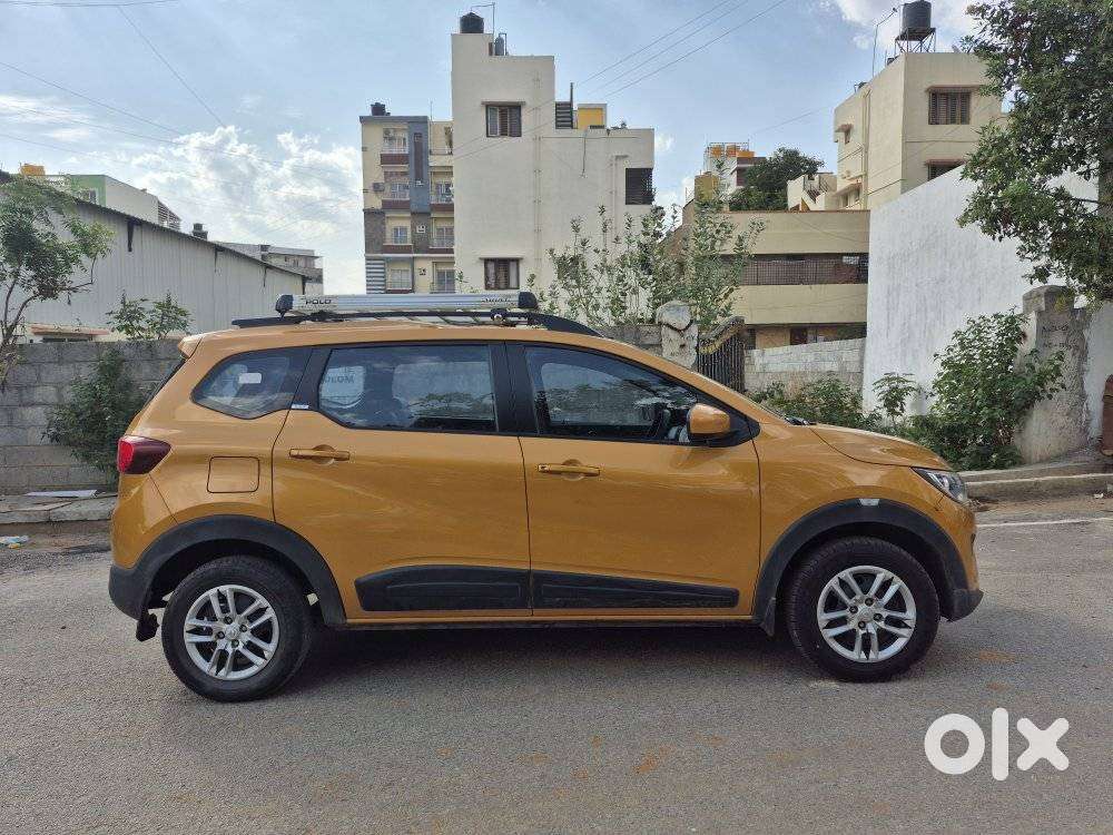 Renault Triber Rxt, 2020, Petrol