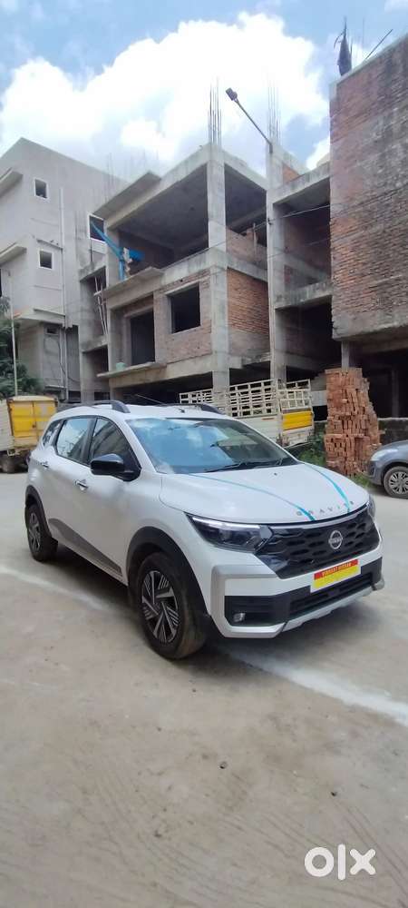Nissan Gravite, 2026, Petrol