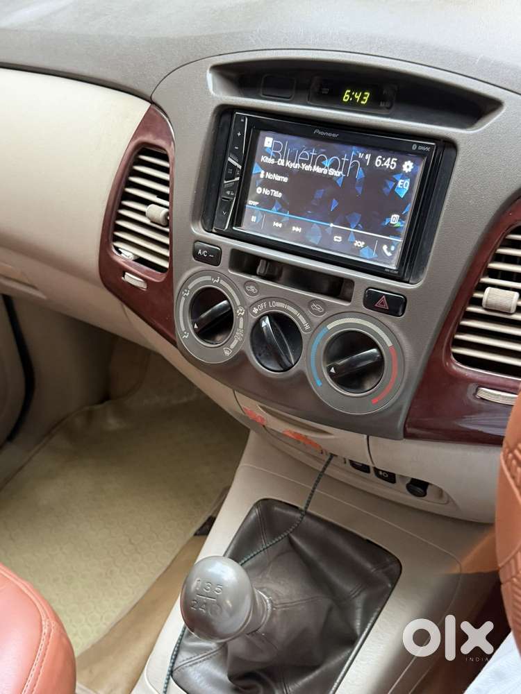 Toyota Innova 2.5 G (diesel) 8 Seater, 2009, Diesel