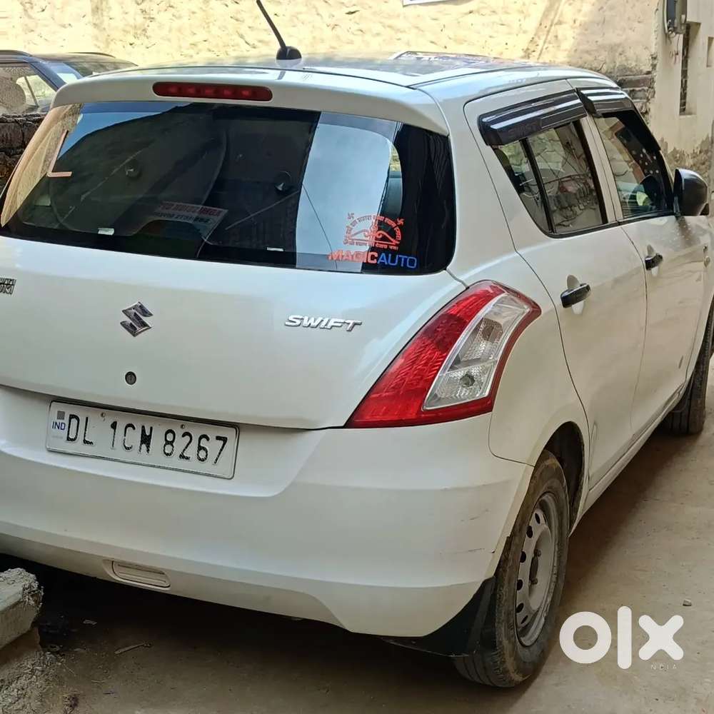 Maruti Suzuki Swift 2013 Cng & Hybrids 810000 Km Driven