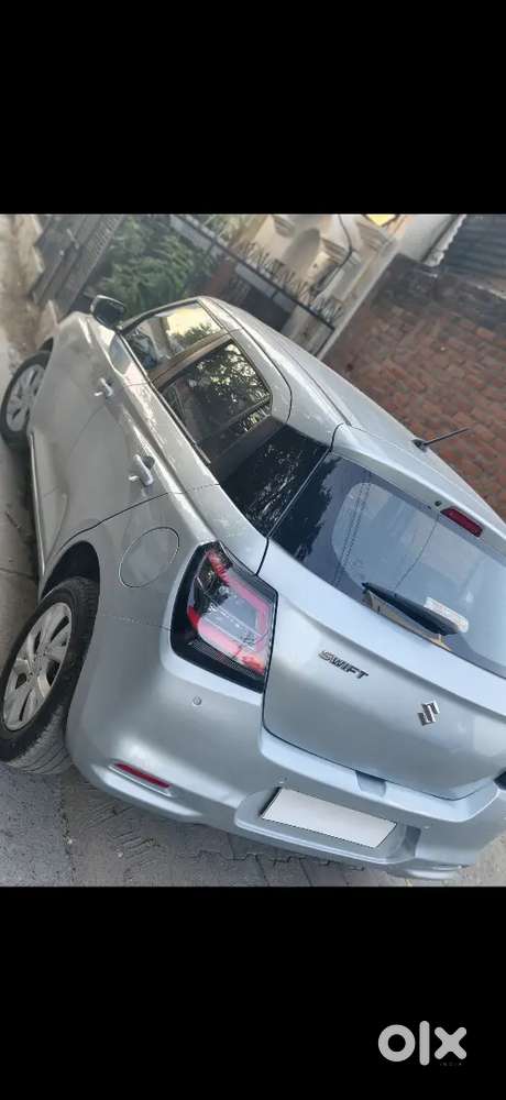Swift Maruti Suzuki 2021 Automatic Petrol