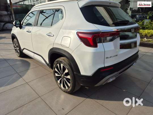 Honda Elevate Zx Cvt, 2023, Petrol