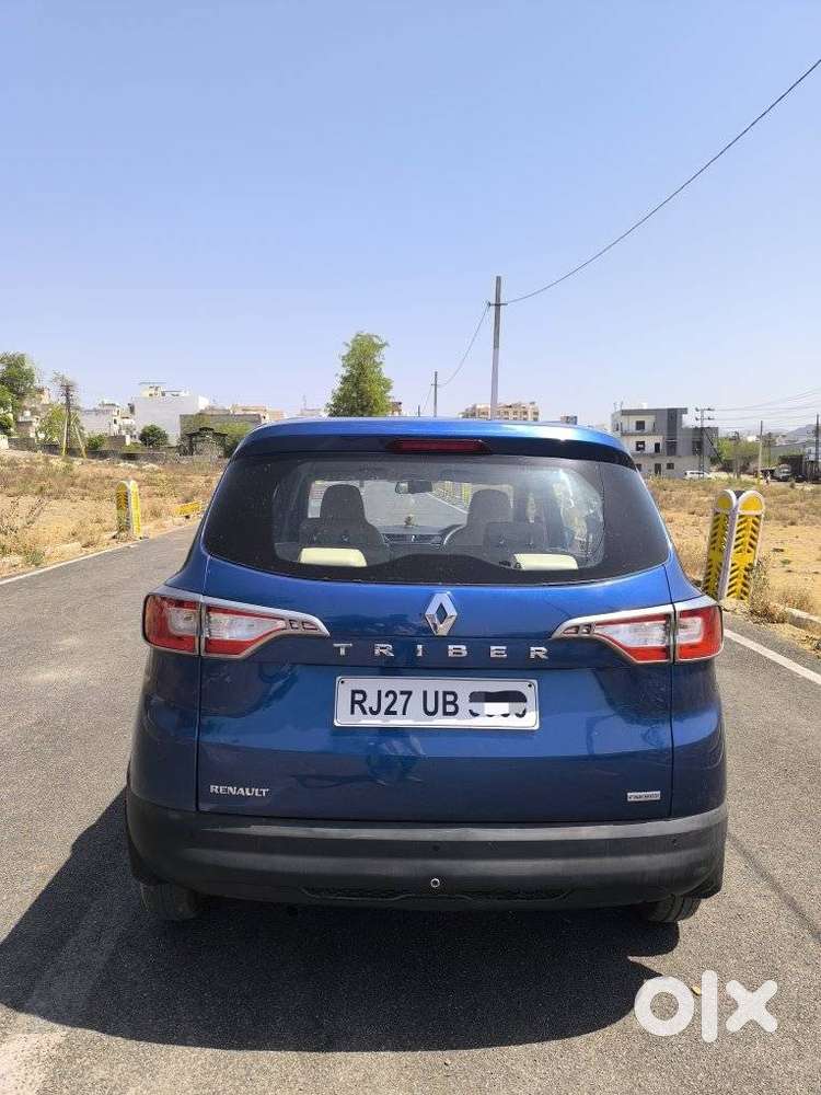 Renault Triber 1.0 Rxe, 2020, Petrol