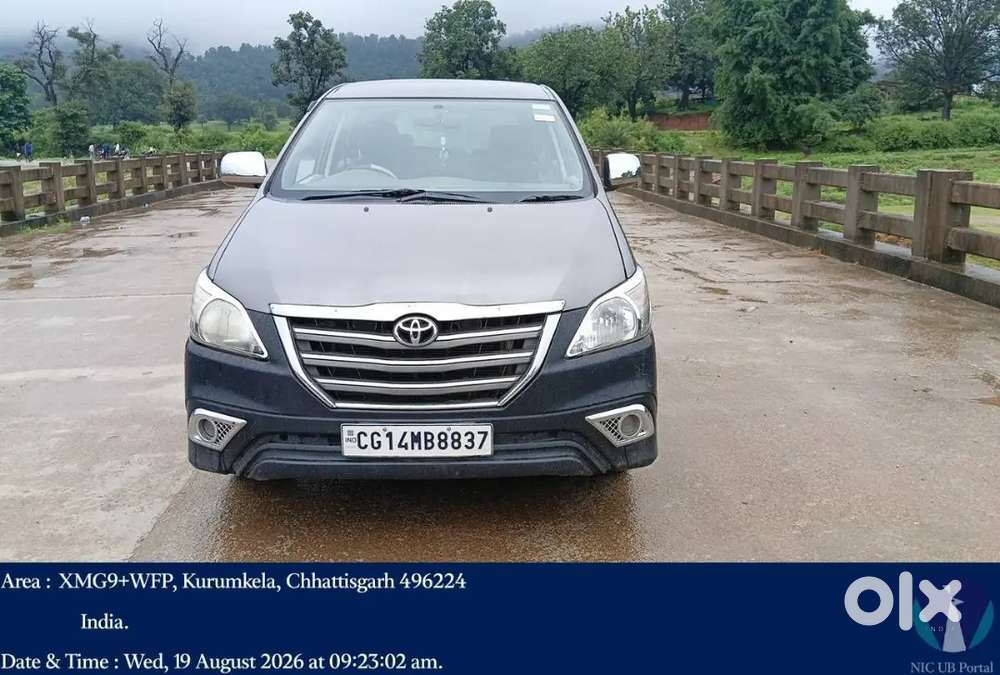 Toyota Innova 2.5 2014