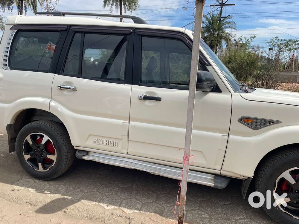 Mahindra Scorpio 2016 Diesel 65000 Km Driven