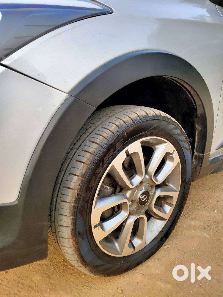 Hyundai I20 Active Sx Petrol, 2016, Petrol