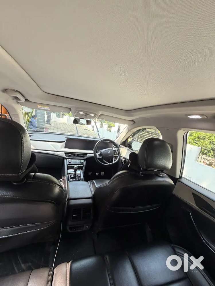 Mahindra Xuv700 2023 Diesel 85000 Km Driven