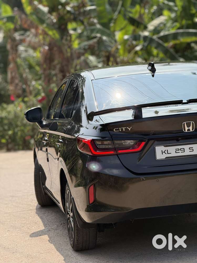 Honda City 1.5 V 5th Gen I-vtec Mt, 2021, Petrol