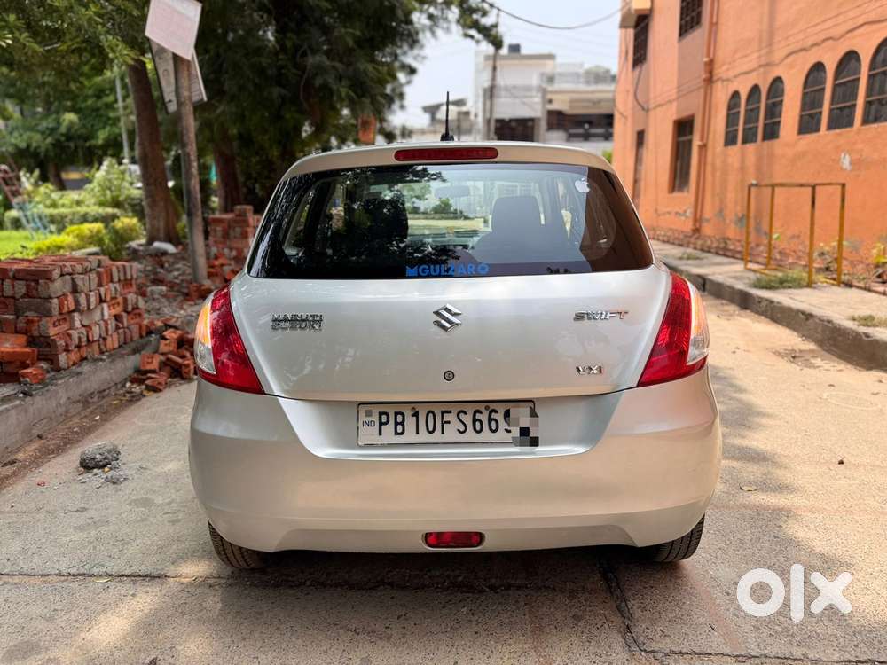Maruti Suzuki Swift Vxi, 2016, Petrol