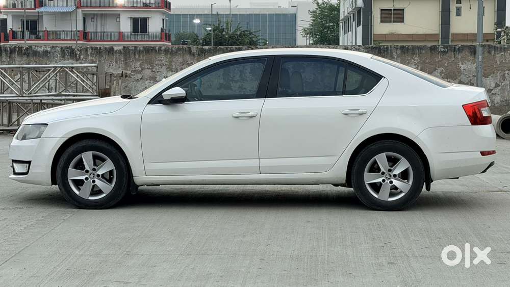 Skoda Octavia 2.0 Tdi Mt Ambition, 2016, Diesel