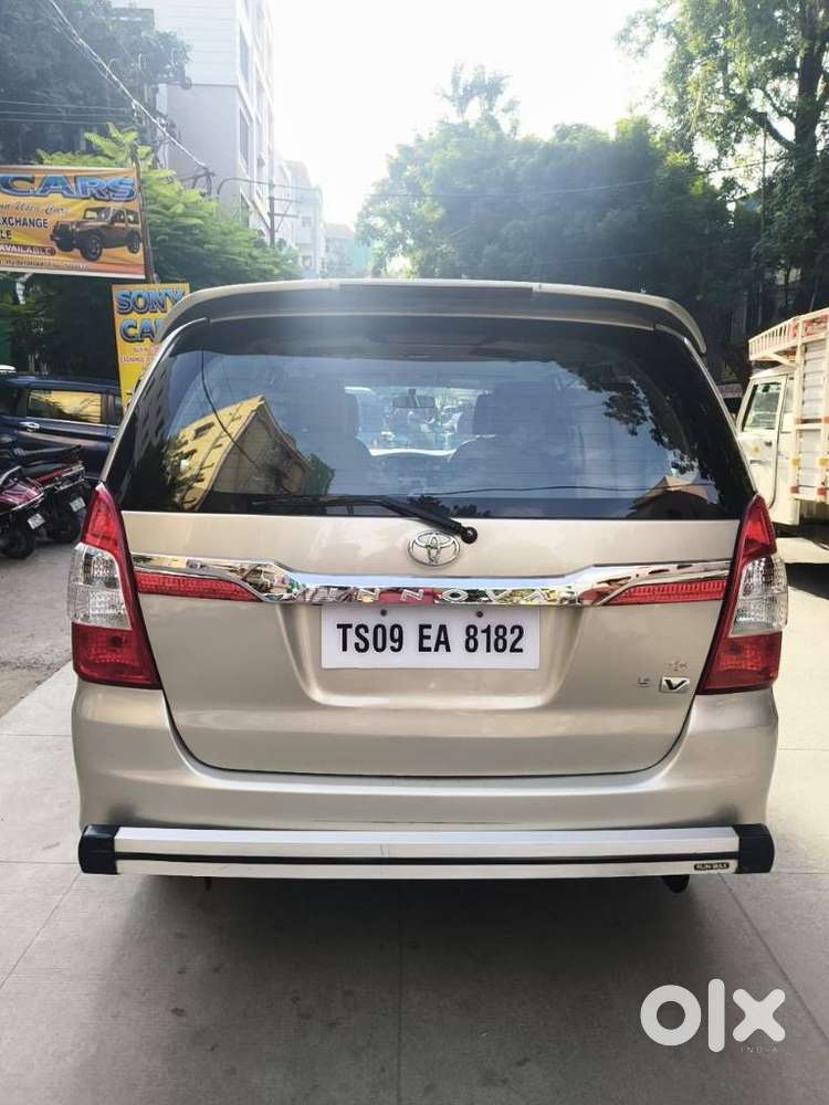 Toyota Innova 2.5 V 7 Str, 2014, Diesel