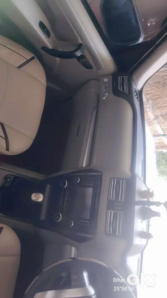 Mahindra Scorpio 2.2 2015