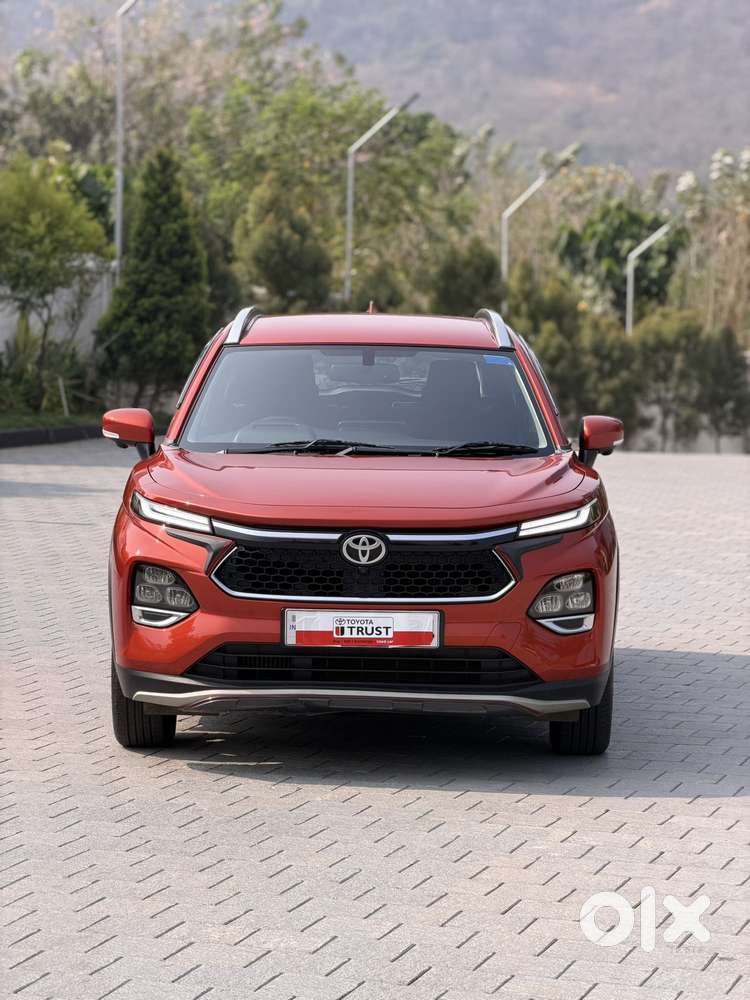 Toyota Urban Cruiser Taisor V 1.0 Petrol Mt, 2024, Petrol