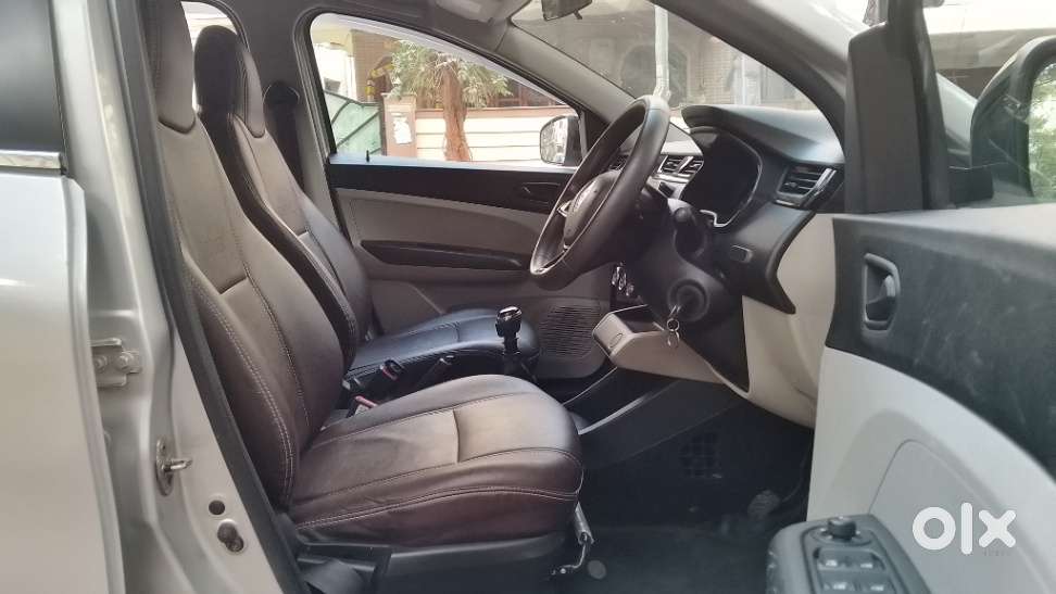 Renault Triber Rxt, 2021, Petrol