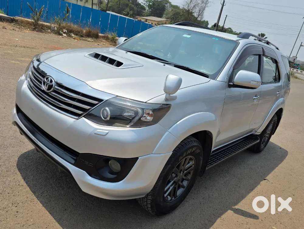 Toyota Fortuner 2014 Diesel 190000 Km Driven. 4×2 Auto.