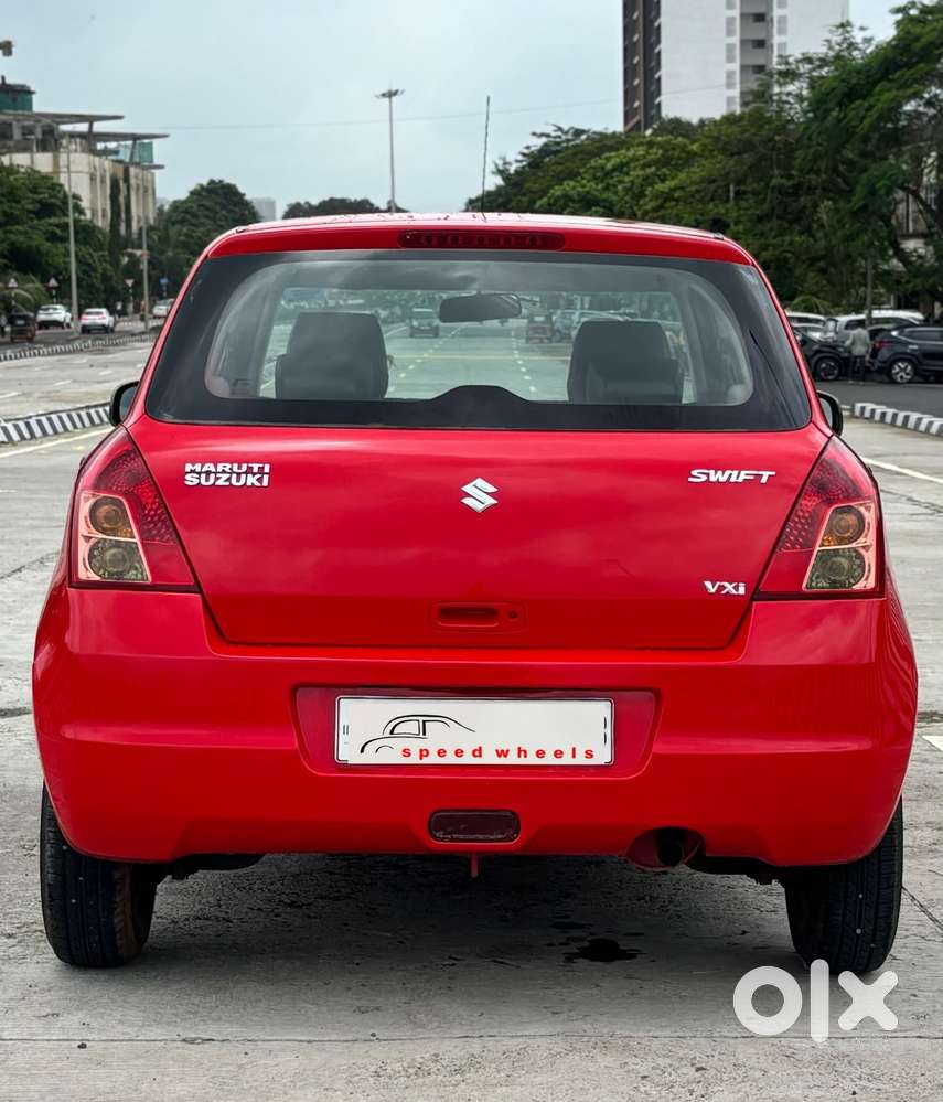 Maruti Suzuki Swift Vxi, 2011, Petrol
