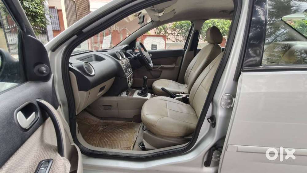 Ford Fiesta 1.6 Exi, 2010, Petrol