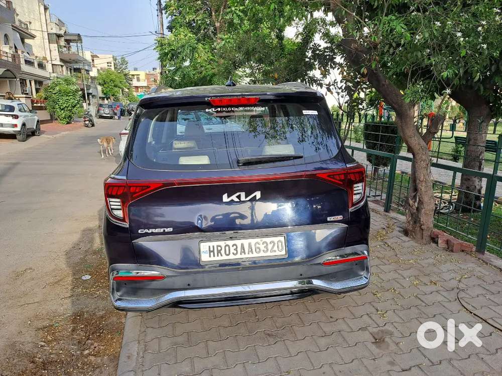 Kia Carens 2022 Petrol Well Maintained