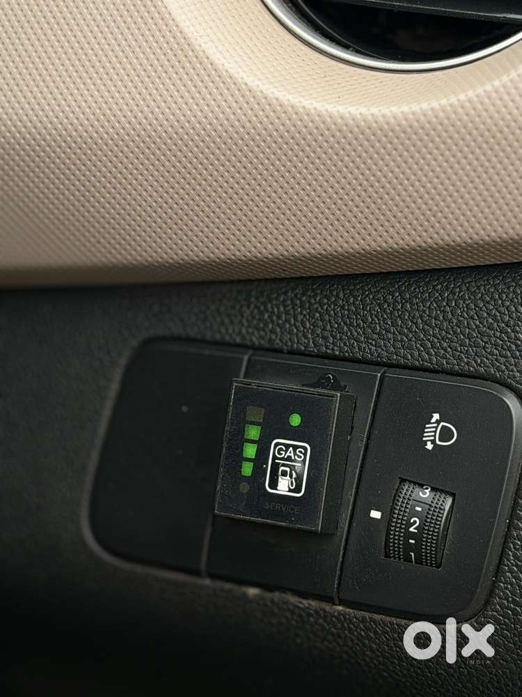 Hyundai Grand I10 Sportz(o) 1.2 Mt, 2018, Cng & Hybrids