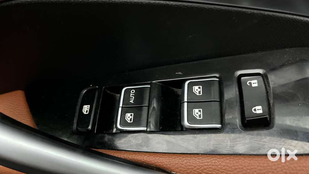 Mg Hector Plus 1.5 Sharp Dct, 2020, Petrol