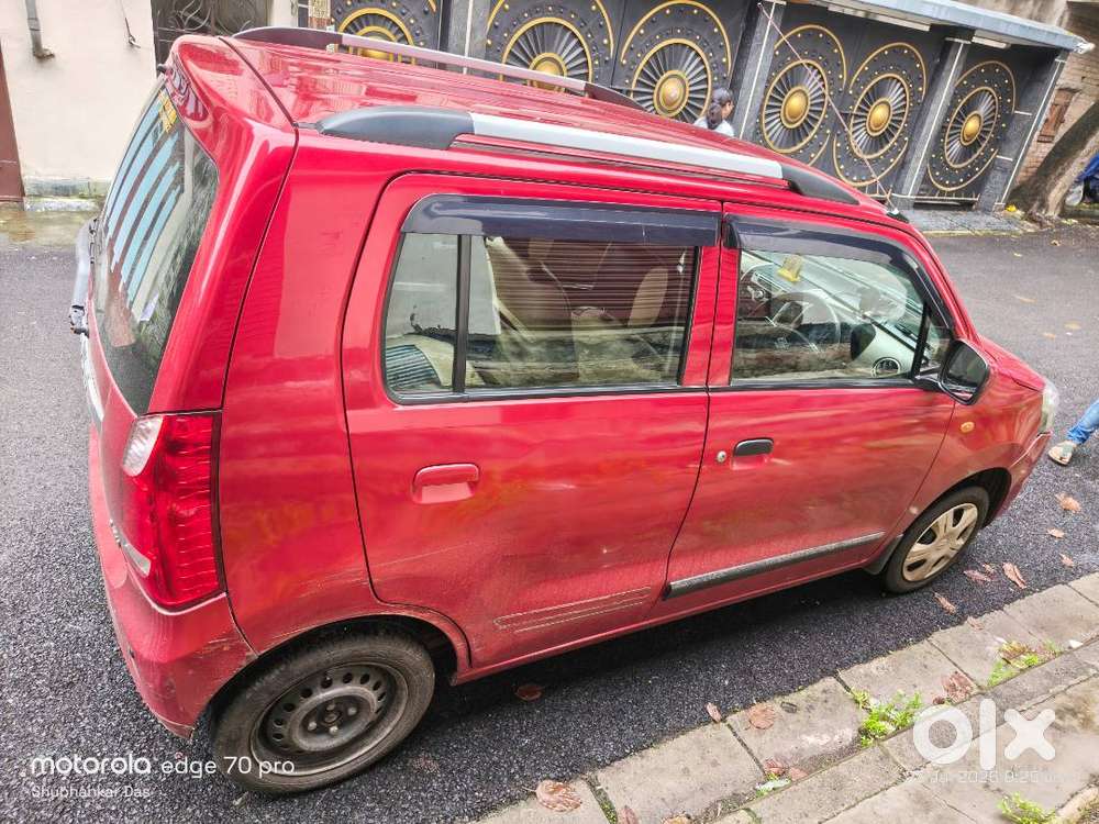 Well-maintained 2013 Maruti Suzuki Wagonr Vxi (manual)