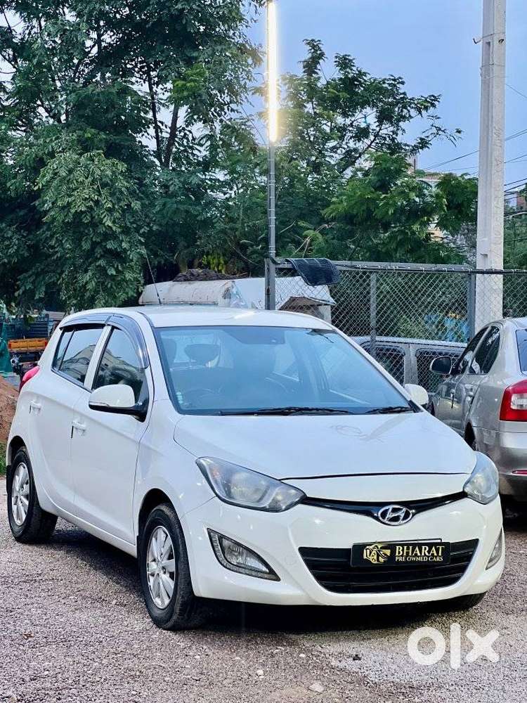 Hyundai I20 Sportz 1.4 Crdi, 2013, Diesel