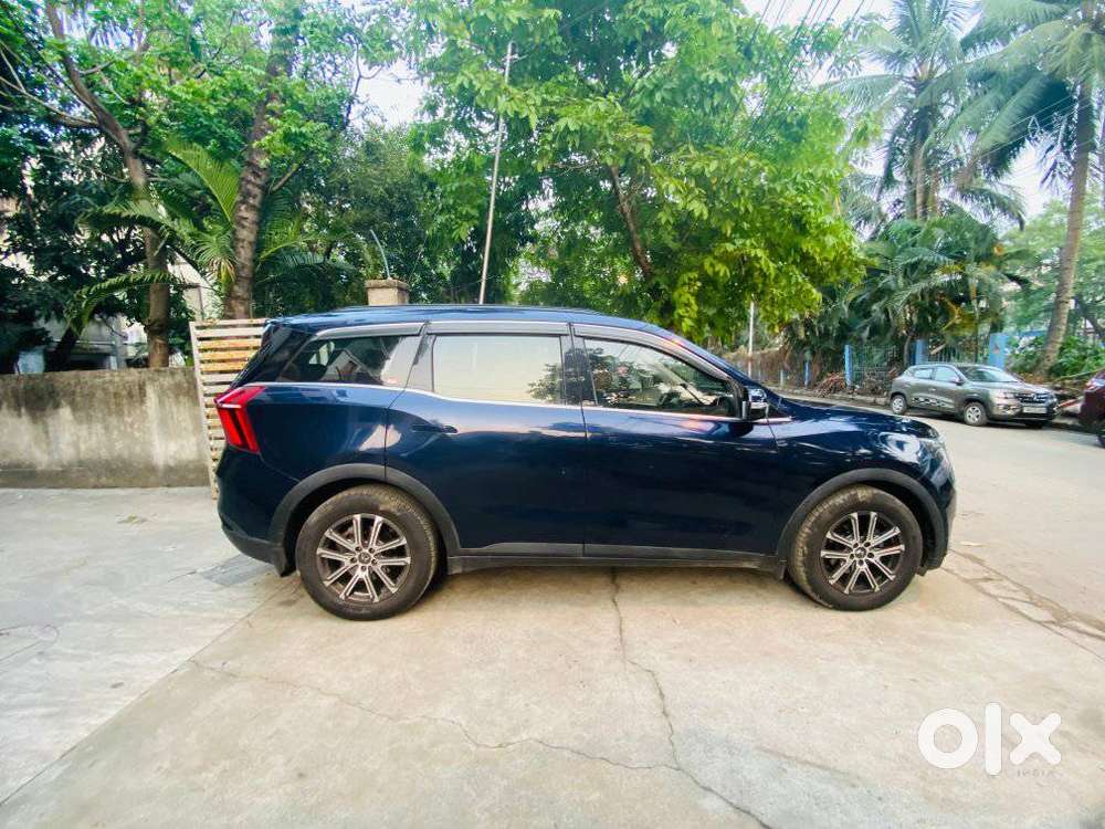 Mahindra Xuv700 2.0 Ax 7 Petrol Mt Str, 2022, Petrol