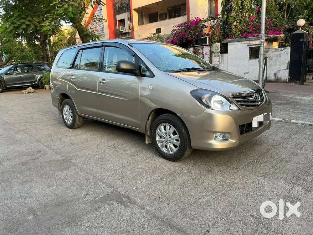 Toyota Innova 2.5 V 7 Str, 2010, Diesel