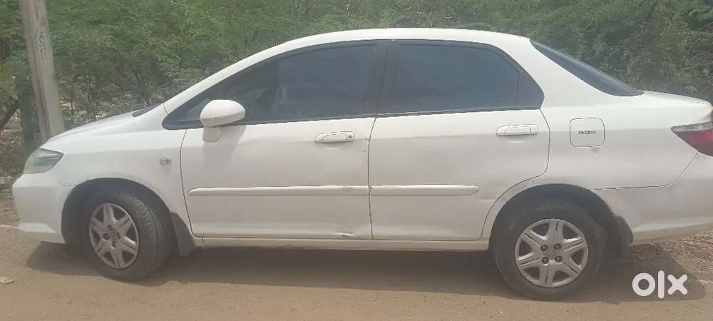 Honda City Zx 2006 Petrol Well Maintained