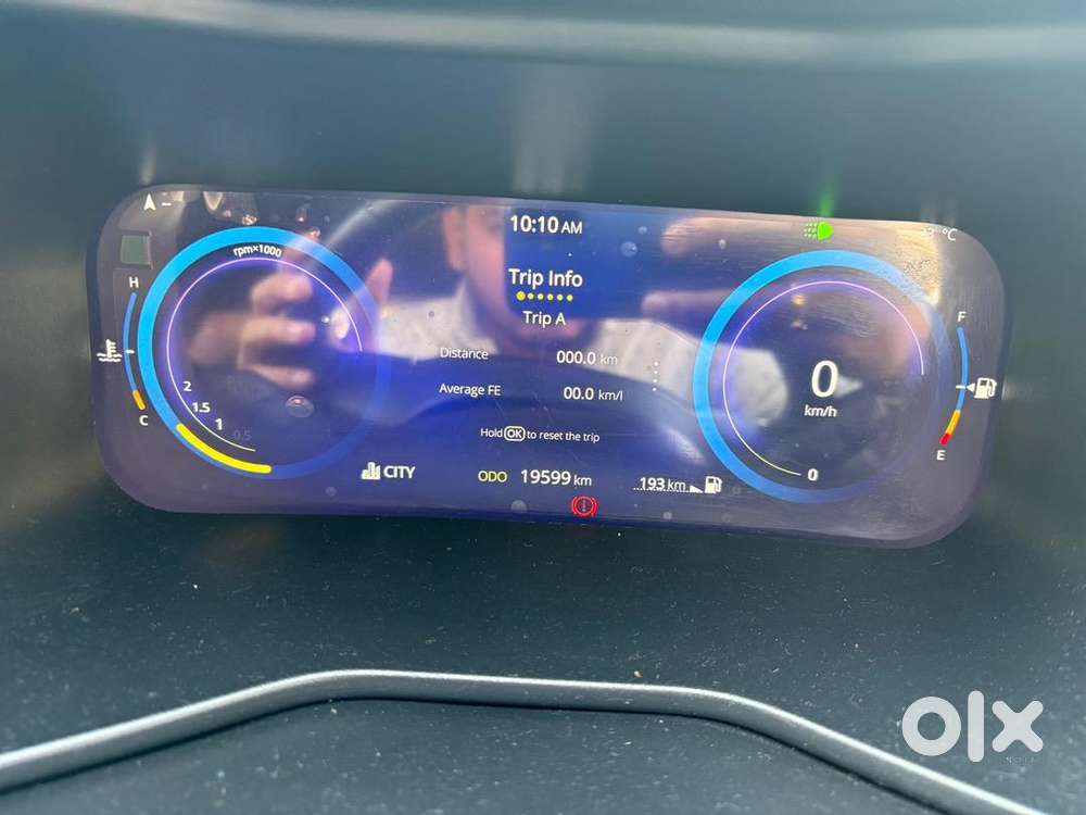 Tata Nexon 2024 Petrol Well Maintained