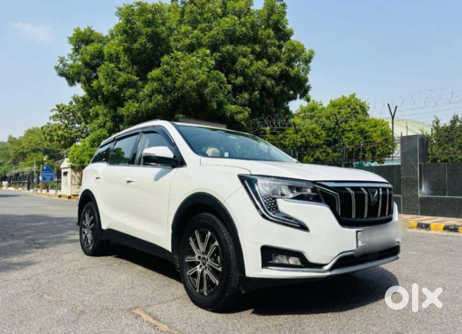 Mahindra Xuv700 2.2 Ax 7 Diesel At Luxury Pack Str Awd, 2022, Diesel