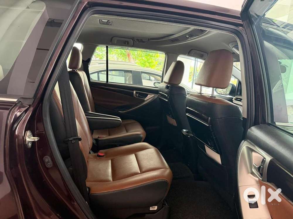 Toyota Innova 2021 Diesel 82731 Km Driven
