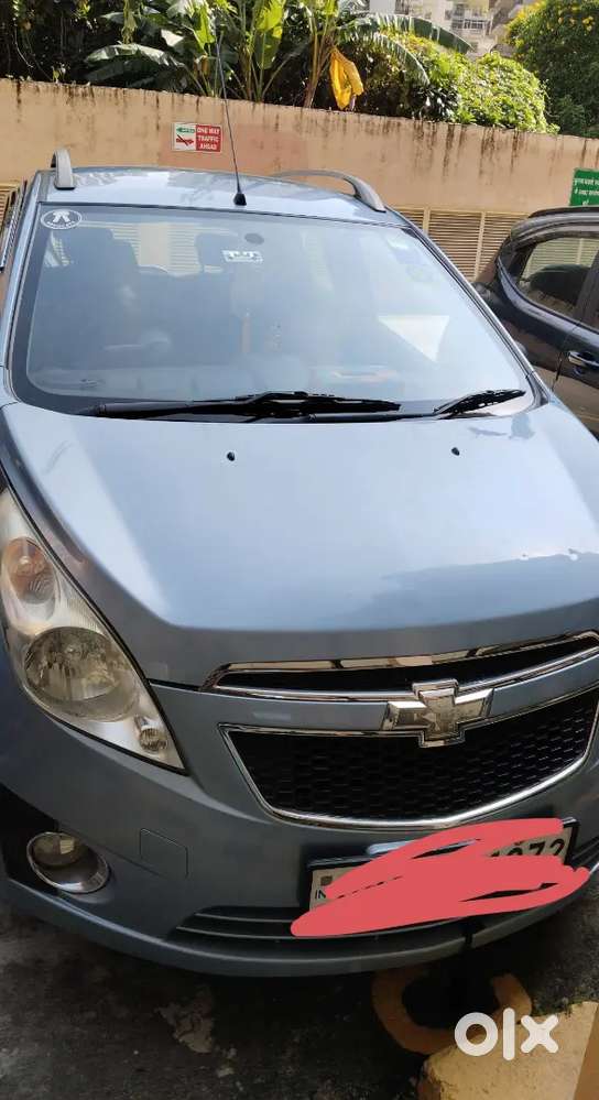 Chevrolet Beat Petrol 2013