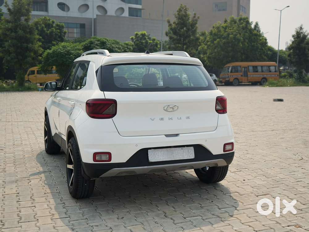 Hyundai Venue S 1.2 Petrol, 2020, Petrol