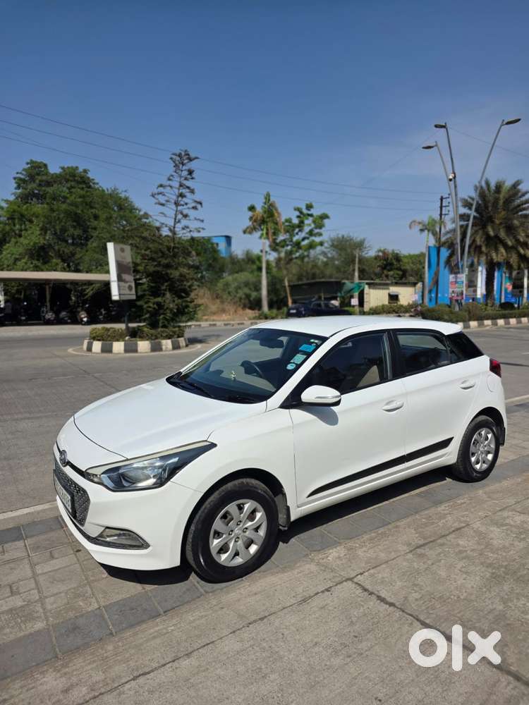 Hyundai Elite I20 Sportz (o) 1.2, 2016, Petrol