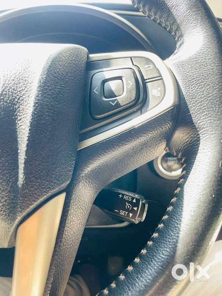 Toyota Innova Crysta 2.4 V 7 Str, 2019, Diesel