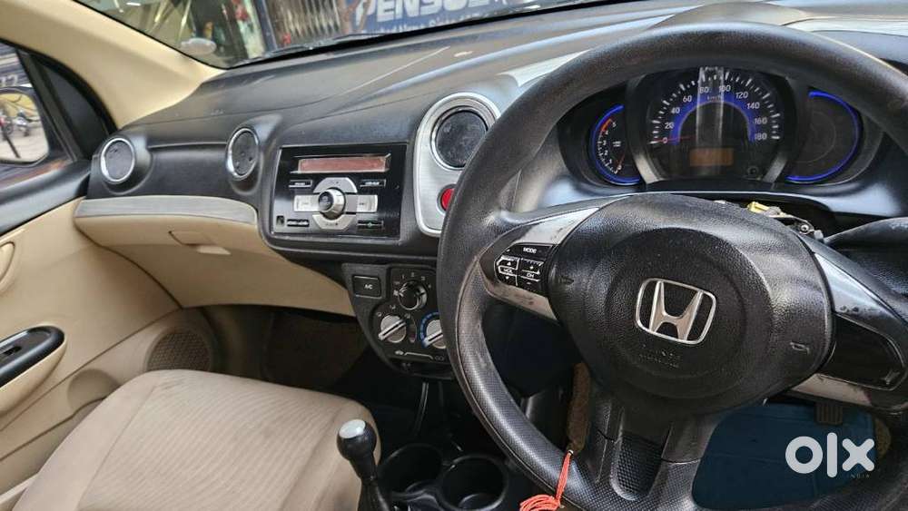 Honda Mobilio 1.5 V I- Dtec Celebration Edition, 2014, Diesel