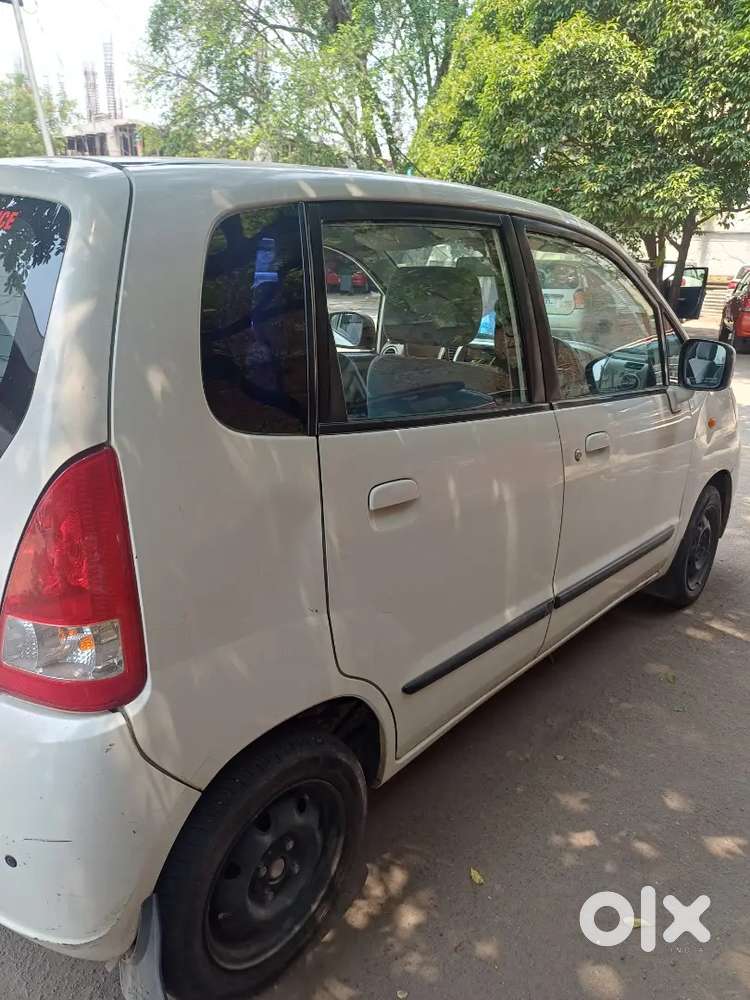 Zen Estilo Well Maintained Showroom Services Geniu Reading All Futures