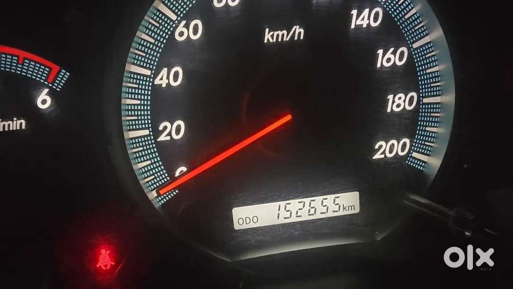 Toyota Innova 2015 Diesel 152000 Km Driven