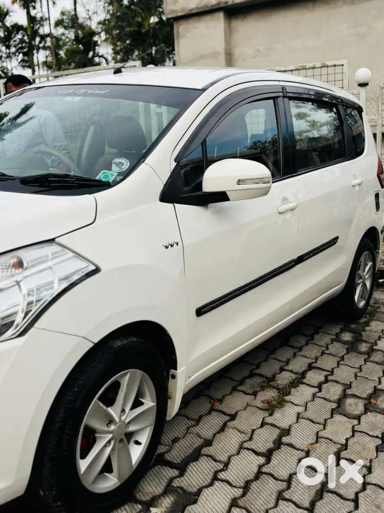 Maruti Suzuki Ertiga 2013