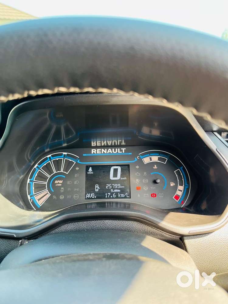 Renault Triber Rxl, 2024, Petrol