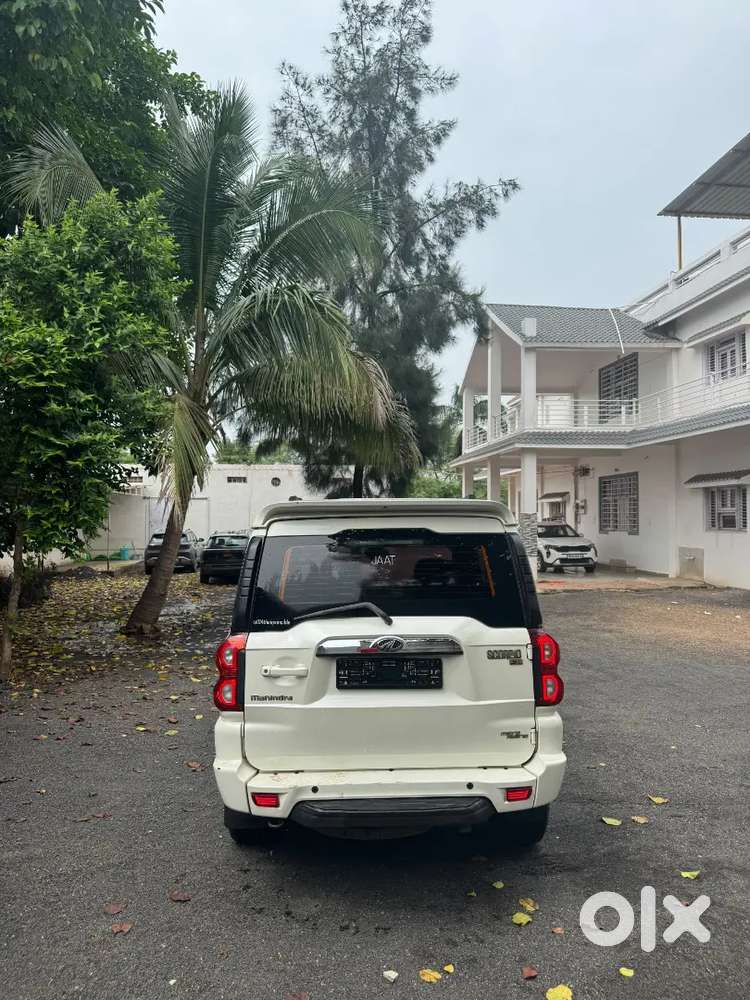 Mahindra Scorpio Classic 2018 Variant