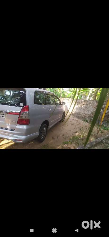 Toyota Innova 2014